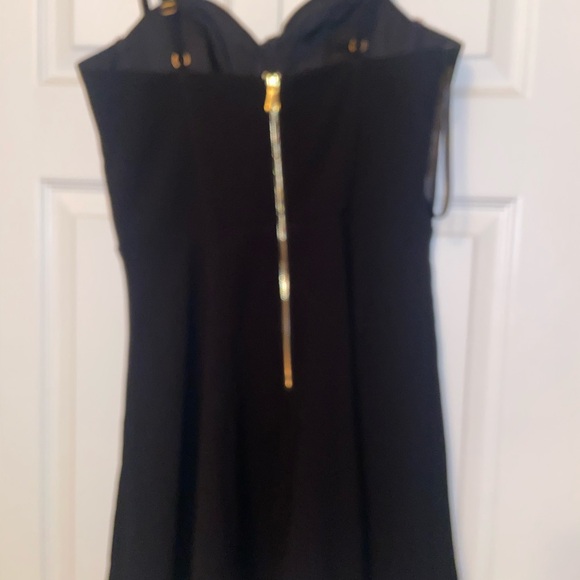 Chic Black Strapless Dress - Picture 3 of 5